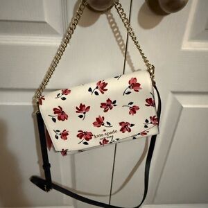 NWT Kate Spade White & Red Floral Crossbody purse